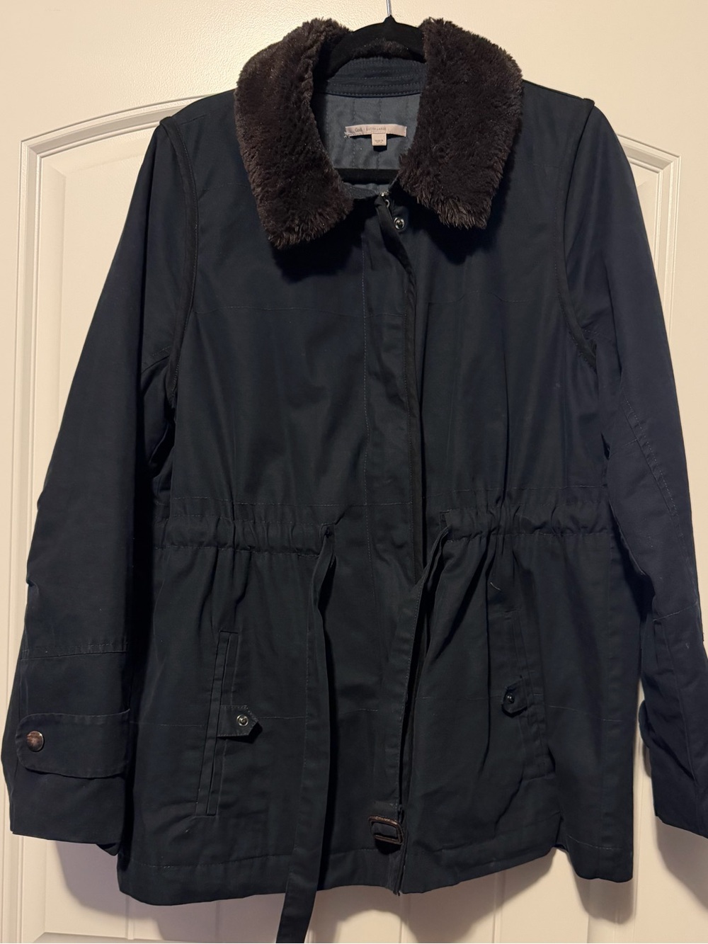 GAP Jacket - Picture 2 of 8